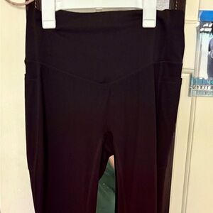 HALARA Women's Black High-Waisted Leggings